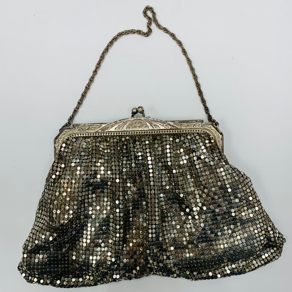Whiting & Davis vintage 1940’s silver mesh purse
